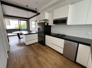 Departamento · 102m² · 2 Recámaras · 1 Estacionamiento · Penthouse en Renta en Roma Norte Iluminación y Terrazas /roof