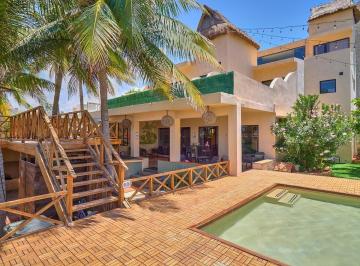 0885f9d50e2701a47be9c3910b028a002cce6e253af34cc5896498217631186a · Residencia de Lujo Frente Al Mar en Progreso, Yucatán