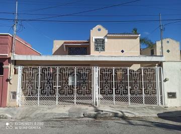 b2e25ee3715642e86d59744805c7213b9a3eff9f7bda70f56aedc364154e99eb · Casa de 3 Recámaras, en Renta en Privada en Chuburná de Hidalgo