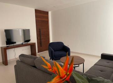 b1492a0a1aac0b455ca1e164a6e50dd8c17d78f62ce87264552fc557f355a6da · Penthouse Amueblado con Roof Garden en Renta en Villas del Sol, Mérida, Yucatán