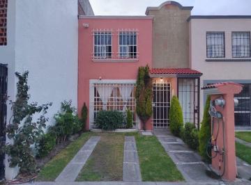 Casa en condominio · 63m² · 2 Recámaras · 2 Estacionamientos · Casa en Venta Toluca, Hacienda del Valle 2, Acceso Controlado, Zona Aeropuerto, Ideal Infonavit