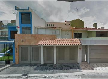 Casa de 4 habitaciones, Coyoacán · Casa de 135 m² con 4 Recámaras en Venta en Campestre Coyoacán
