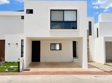 Casa · 180m² · 3 Recámaras · 2 Estacionamientos · | Casa en Renta de 3 Habitaciones en Privada con Amenidades |