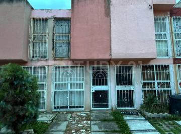 Casa · 62m² · 2 Recámaras · 1 Estacionamiento · Casa en Venta, Los Héroes, Ixtapaluca, Edo de México