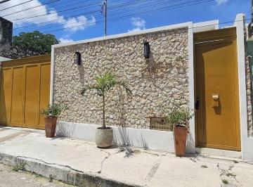Casa · 243m² · 3 Recámaras · 2 Estacionamientos · Casa en Venta en Centro, Mérida Yucatán