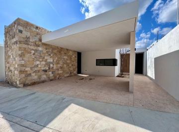 Casa · 280m² · 3 Recámaras · 3 Estacionamientos · Casa en Venta en Dzitya, Mérida Yucatán