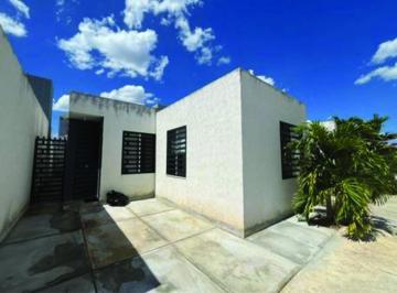 Casa · 103m² · 2 Recámaras · 1 Estacionamiento · Casa en Venta Las Palmas Kanasin