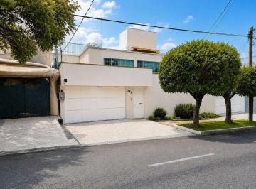 3b4ba1bb6f9ac69454c39cc69bdec80db6e282fce4f60701cb017c39ef6677e1 · Casa en Renta | Sierra Gorda, Lomas de Chapultepec VIII Sección