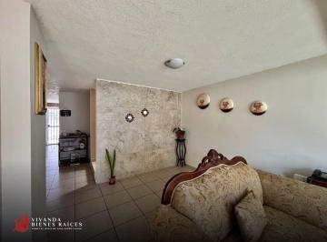 Casa de 4 habitaciones, Salamanca · La Casa en Venta Que Estabas Buscando en Salamanca, Gto
