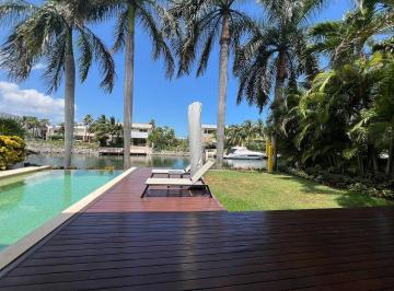 033b660b4ec5c954bc0309671522c28f5422e7896a53cc558da5369e20989963 · Casa en Renta / Venta Los Canales, Puerto Cancún