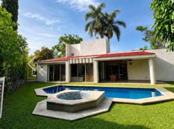 Casa de 4 habitaciones, Yautepec · Casa en Venta en Lomas de Cocoyoc