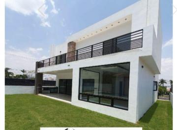Casa de 4 habitaciones, Yautepec · Residencia con Vista Panoramica en Venta Zona Lomas de Cocoyoc