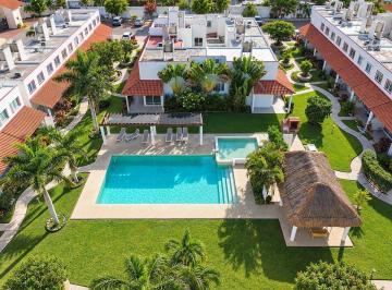 5adbfe0a12c75bfc0c1f3f8957e602f9c9fb8dee439481457f30d20bbd441708 · Casa Equipada en Zendala Cancún · 3 Recámaras · Privada · Amenidades