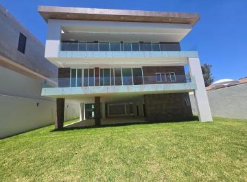 Casa en condominio de 5 habitaciones, Zapopan · Casa Nueva en Venta Puerta de Hierro, Zapopan, Jalisco