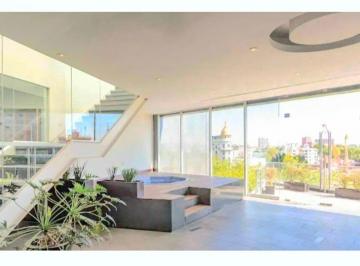 Departamento de 2 habitaciones, Cuauhtémoc · Departamento Amueblado en Renta Reforma | 2 Recámaras, Alberca, Gym, Jacuzzi y Estacionamiento