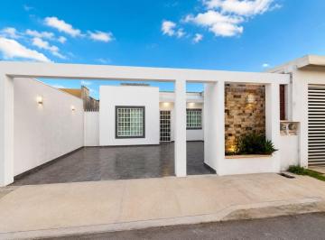 Casa de 2 habitaciones, Mérida · Casa en Renta con Paneles Solares - Fraccionamiento Las Américas, Mérida