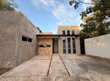 Casa de 3 habitaciones, Conkal · Casa de Una. Sola Planta en El Norte de Mérida