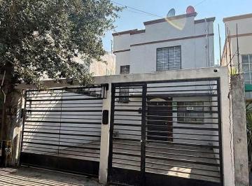 cdc15dc670fc2304409c5a9081782123c3f6fb5db5196a856b0a07cfc7b47aa6 · Casa en Venta en Jardines de San Andrés, Apodaca