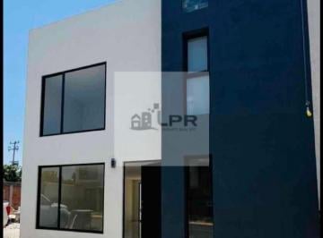 Casa en condominio de 3 habitaciones, Toluca · Casa en Renta Fuentes de San José Lista Para Estrenar