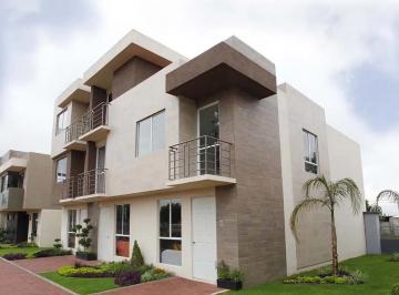 Casa de 2 habitaciones, Zumpango · Casa de Dos Niveles Dos Recámaras en Venta en Zumpango