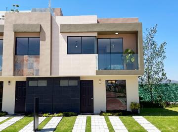 Casa de 3 habitaciones, Zumpango · Casa de Dos Niveles Tres Recámaras en Venta en Zumpango