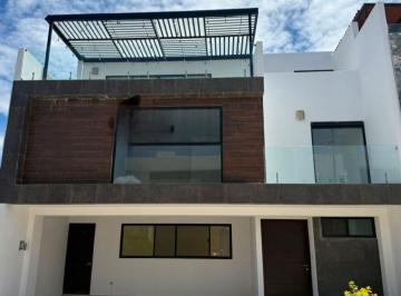 Casa de 4 habitaciones, Puebla · Espectacular Casa en Renta con 4 Recámaras