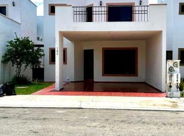 Casa de 4 habitaciones, Mérida · Gran Santa Fe Norte, Casa de Dos Plantas Amueblada