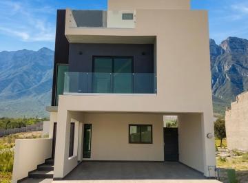 Casa · 265m² · 4 Recámaras · 2 Estacionamientos · Casa en Renta – Santoral III – Zona Dominio Cumbres