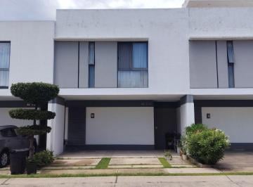 Casa en condominio de 3 habitaciones, Tlajomulco de Zúñiga · ¡Casa en Venta Las Grullas Residencial!
