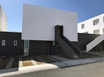 Casa · 264m² · 2 Recámaras · Casa en Fraccionamiento El Mirador