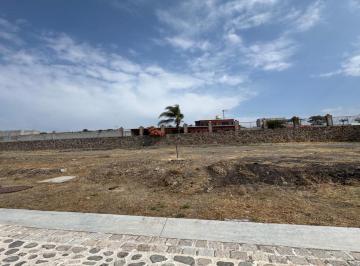 Terreno / Lote · 323m² · Terreno en Venta en Lagos Hábitad Selecto El Campanario