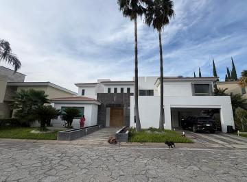 Casa en condominio de 4 habitaciones, Zapopan · Casa en Renta Dentro de Coto Privado de 20 Casas Dentro de Calle Real