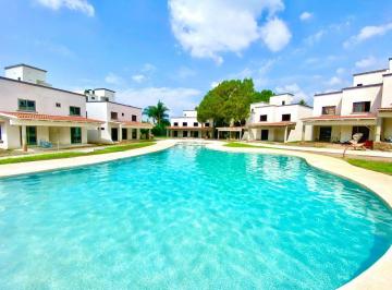 Casa de 3 habitaciones, Cuernavaca · Casa Tipo Colonial con Roof Garden y Jacuzzi, Celdas Solares Para Electricidad, Gym, Alberca