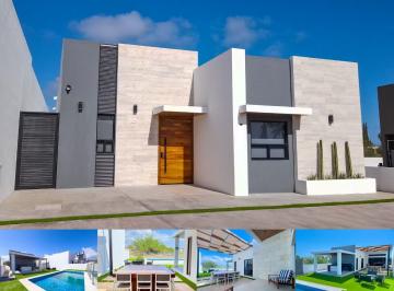 Casa de 4 habitaciones, Guaymas · Venta Hermosa Casa en San Carlos con Alberca, Vista Al Campo de Golf