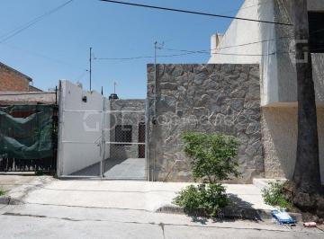 f7731acf9838d53e8321786c2add8f7724685c41efd6db31be71b25ab077314d · Lomas del Paraíso Casa en Venta