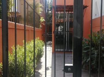 Casa · 58m² · 2 Recámaras · 1 Estacionamiento · Casa en Venta Dentro de Jardines de La Hacienda, Jiutepec