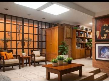 Casa de 4 habitaciones, Coyoacán · Casa en Venta en El Corazon de Coyoacan!