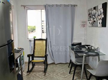 Departamento · 40m² · 2 Recámaras · 1 Estacionamiento · Departamento en Venta, Av 20 de Noviembre, Edificio Brisas, Cancun, Q. Roo.