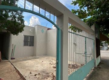 Casa de 2 habitaciones, Mérida · Casa en Renta Sobre Av en Caucel, Para Oficina o Casa - Hab. Sin Muebles, 2 Recámaras, un Piso
