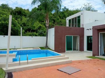 Casa de 3 habitaciones, Jojutla · Casa en Venta con Vista Al Lago de Tequesquitengo Morelos