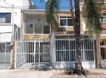 5ae742059b494be04b1c1d855ccd3a4511371582856d31297596f699fd8569c1 · Jardines de Santa Isabel Casa Muy Amplia