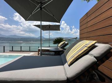 Casa en condominio de 5 habitaciones, Valle de Bravo · Residencia en Renta por Temporada