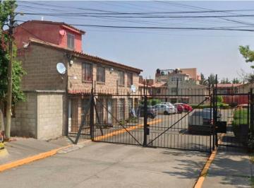 Departamento de 2 habitaciones, Toluca · Casa de Oportunidad en Toluca