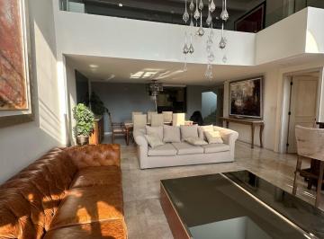 Departamento · 380m² · 3 Recámaras · 4 Estacionamientos · Departamento en Venta a Pasos de Masaryk