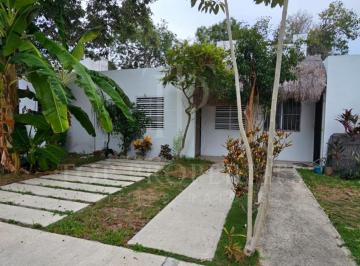 Casa · 64m² · 2 Recámaras · 1 Estacionamiento · Casa en Venta, Residencial El Faro, Puerto Morelos, Q. Roo.