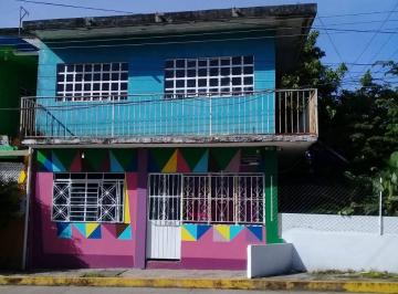 Casa de 5 habitaciones, Catemaco · Vendo Casa en Centro de Catemaco