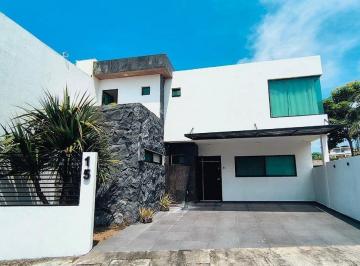 c05238c1483c76f19ee7c3bf26ccc6d2caaecedc764318f49ac99a155052f620 · Casa en Venta en Veracruz Junto a Área Verde Fracc. Lomas de La Rioja