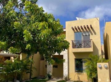 Casa de 4 habitaciones, Solidaridad · Casa Frente Amenidades en Allegranza, Playa del Carmen