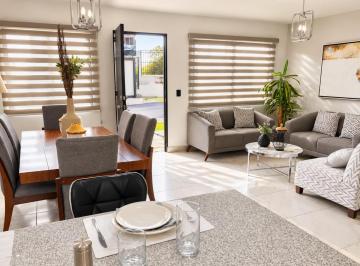 Casa · 119m² · 4 Recámaras · 2 Estacionamientos · Casa de 4 Recámaras en La Vista Residencial