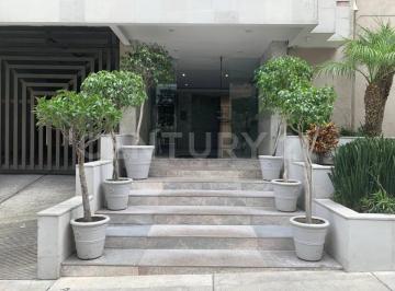 Departamento · 243m² · 3 Recámaras · 2 Estacionamientos · Departamento en Renta en Lomas de Chapultepec